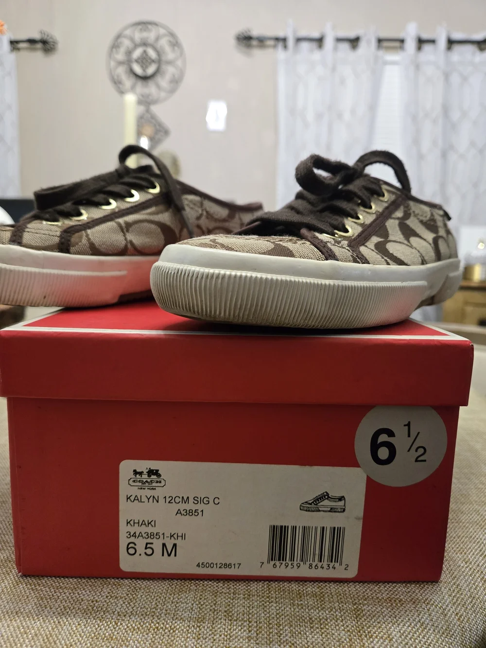 Coach Women’s Brown Signature Canvas Sneakers 6.5M